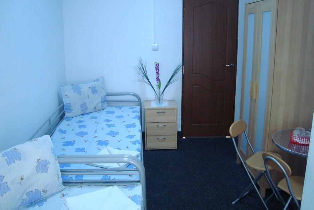 Hostel Litovoi Βουκουρέστι Δωμάτιο φωτογραφία