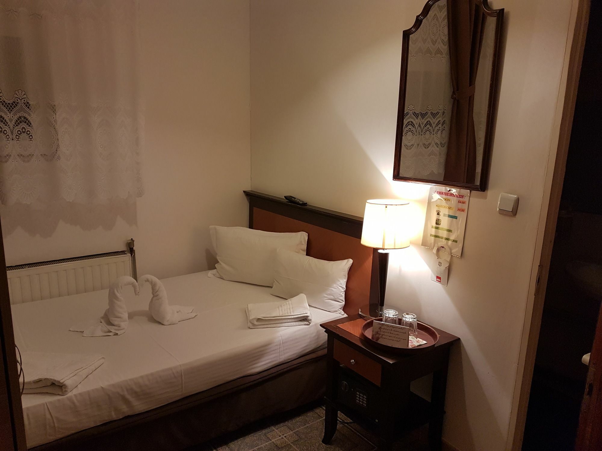 Hostel Litovoi Βουκουρέστι Εξωτερικό φωτογραφία